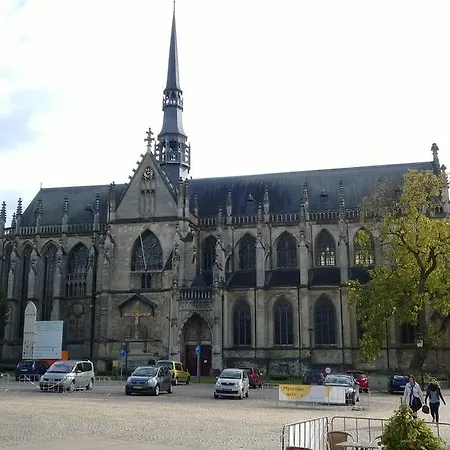 Verdrag Van *